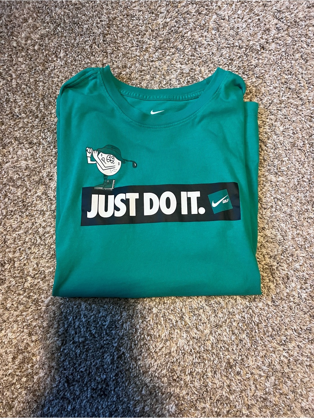 Nike Kids Green Just Do It. Graphic Tee with Cartoon Golfer
